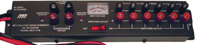 MFJ-1118 distribuzione di alimentazione 12 V alto amperaggio con voltmetro