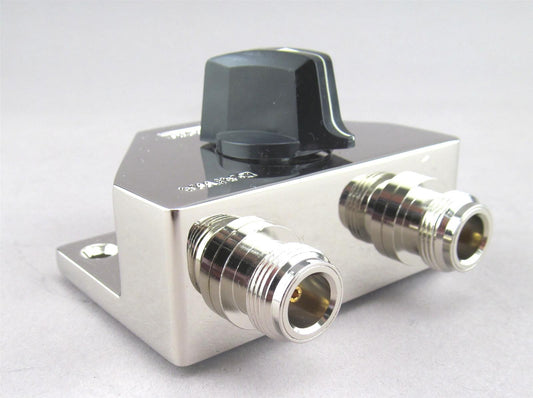 Daiwa CS-201GII Commutatore Coassiale a 2 vie (1500 Watt CW)