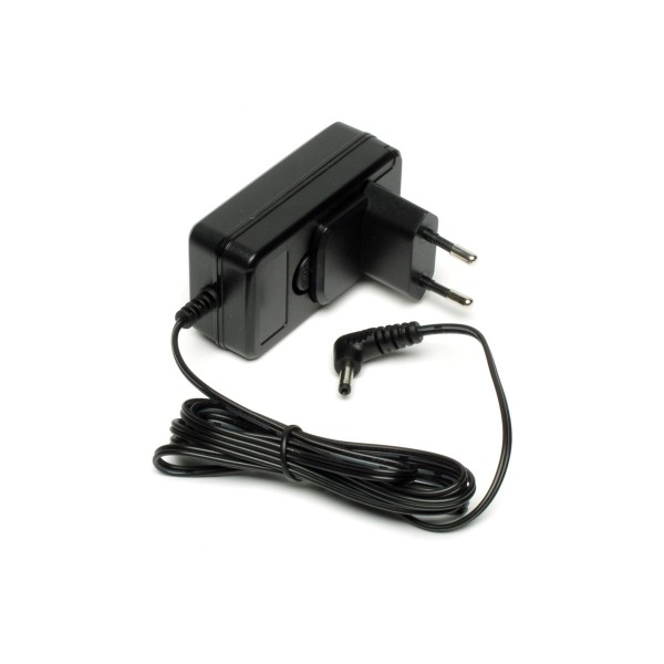 YAESU SAD-25 C Wall Charger for FT-3D/FTA-450/550/750