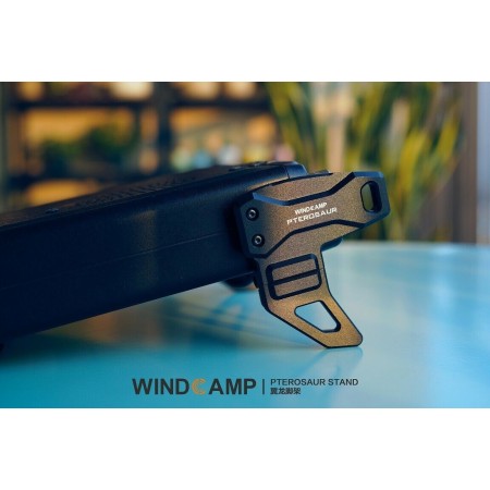 Windcamp PTEUROSAUR - Support avec pieds pliables pour Yaesu FT-817 et FT-818 QRP