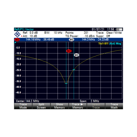 83JXX26 Antenna direttiva 8 elementi 144 e 3 in 50 MHz