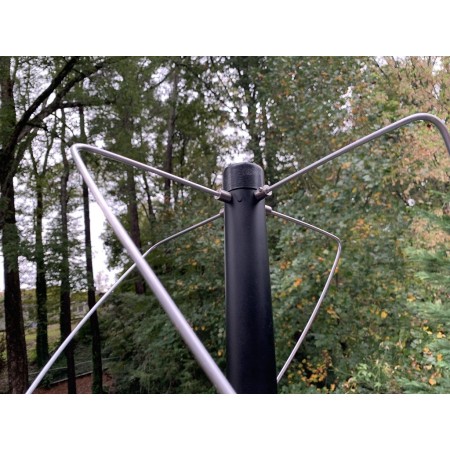 Diamond DPKE-137 Helical antenna for reception of NOAA weather satellites or ACARS transmissions