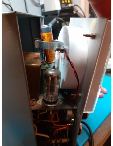 MEGA ELETTRONICA 115 - VOLTMETRO ELETTRONICO, STRUMENTO VINTAGE USATO, FUNZIONANTE DA RICALIBRARE (PER COLLEZIONISTI)