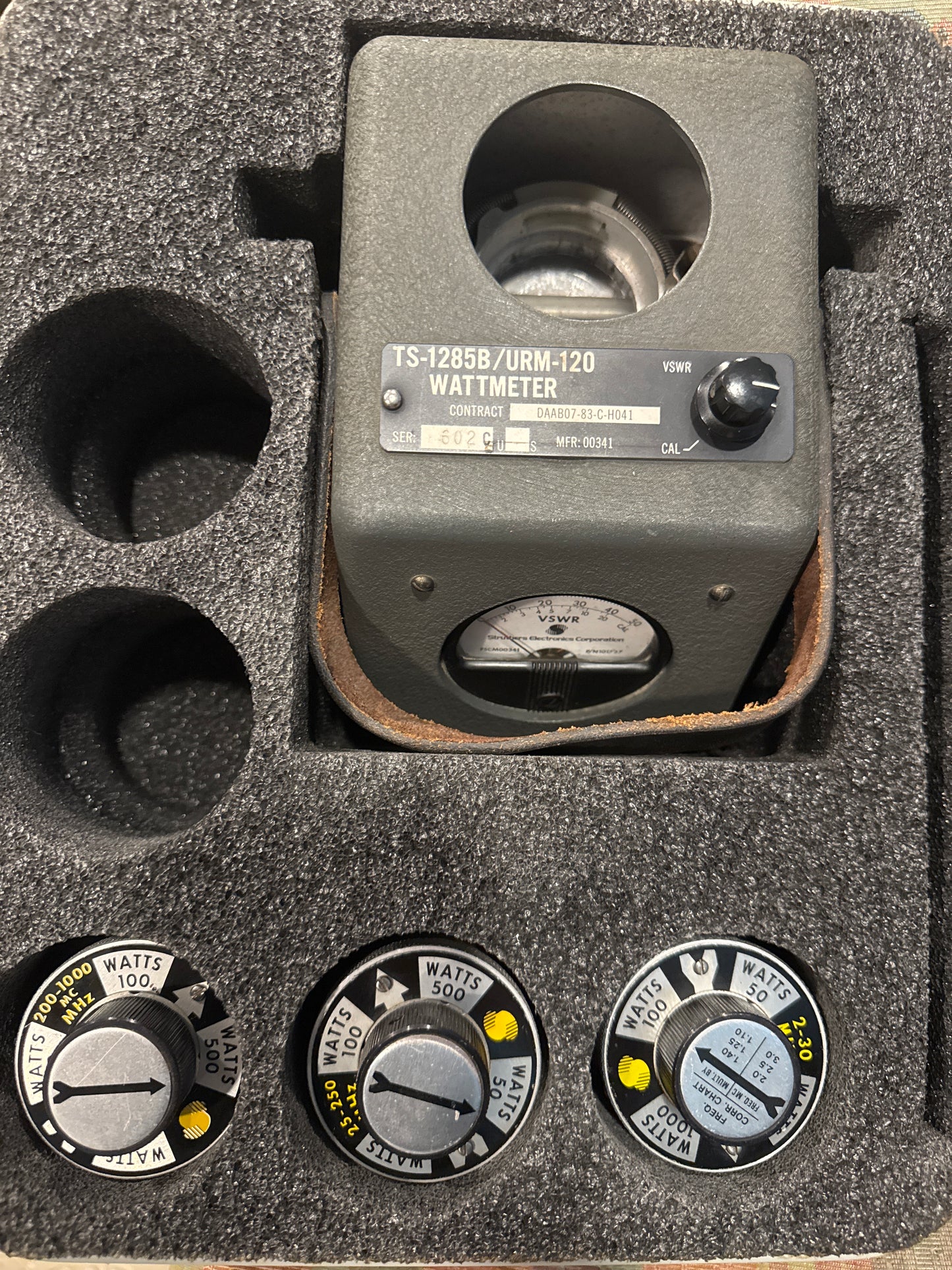 Wattmetro professionale 3 testine 2-1000 MHz fino a 1000 watts e valigia - USATO