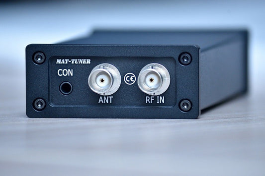 mAT-705Plus Accordatore antenna automatico per Icom IC-705
