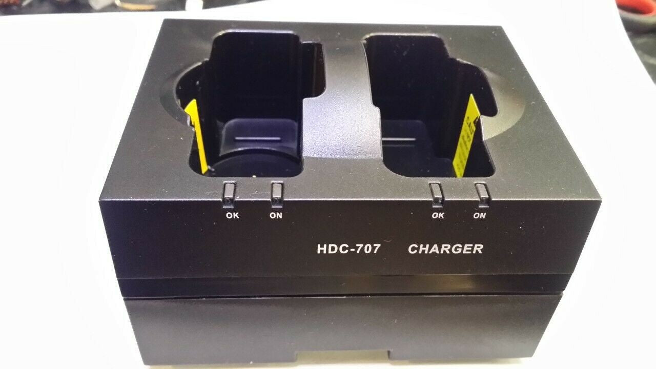 HDC-707 OKAYO DUAL SLOT BASE DI RICARICA X TGS-80R e TGS-80T