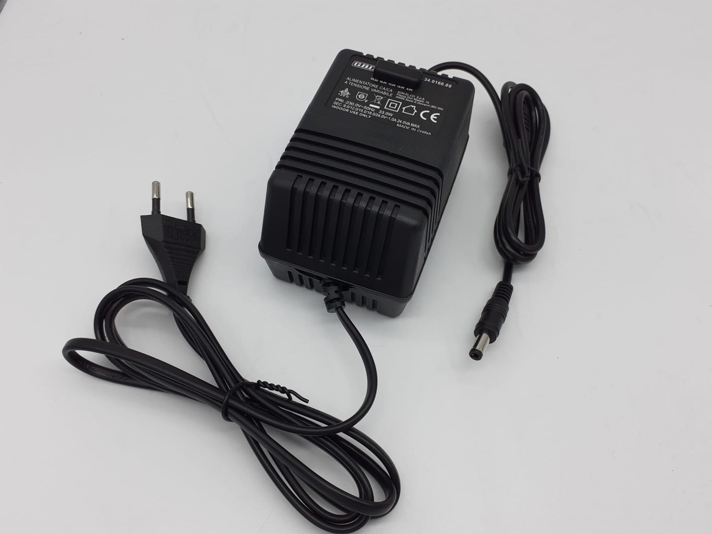 Commutatore remoto di antenna a 4 vie Potenza applicabile 500 Watt  1 – 50 Mhz