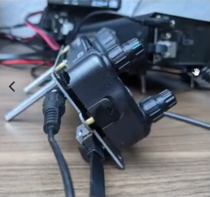 SKT-7000A kit di separazione frontalino per ICOM IC-7000 con supporto (sostituisce OPC-1443)