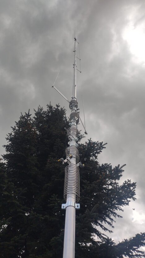 SuperVertical ULTRA HF 11 bande  + Switch  cw/dig/ssb 80m 160/80/60/40/30/20/17/15/12/10/6 metri
