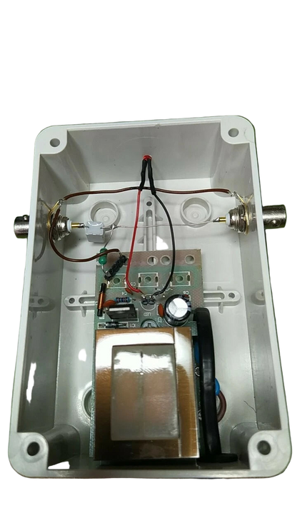 BIAS-TEE HRS con alimentatore lineare 12v. regolabile, BNC/BNC